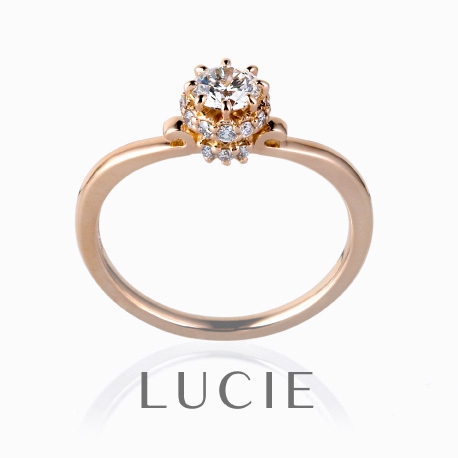 LUCIEのバラモチーフ婚約指輪