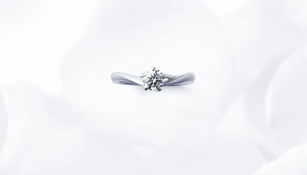 NIWAKAの花モチーフ婚約指輪